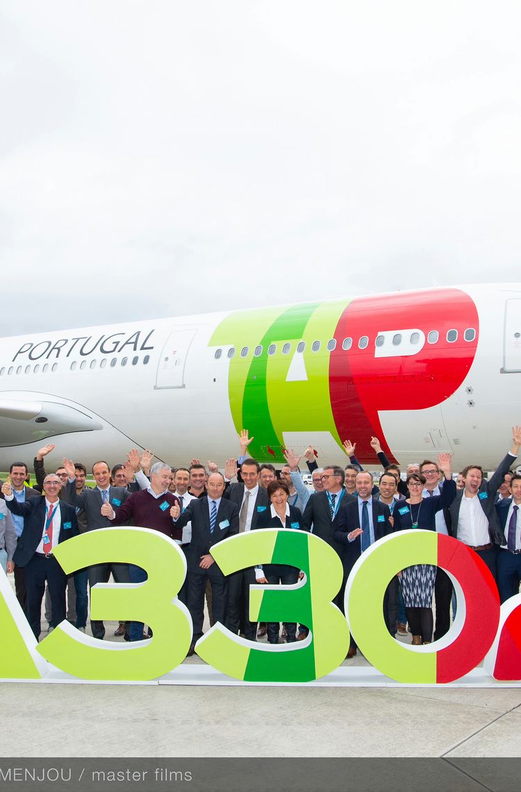 Airbus delivers first A330-900 to TAP Air Portugal Airbus delivers first A330-900 to TAP Air Portugal