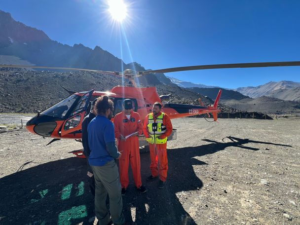 Ecocopter members discuss glacier creation project