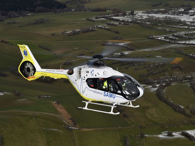 The SAMU's H135 in flight The SAMU's H135 in flight