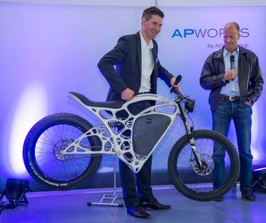Airbus APWorks; Jungfernfahrt Light Rider; 20.05.2016; Ottobrunn Airbus APWorks; Jungfernfahrt Light Rider; 20.05.2016; Ottobrunn