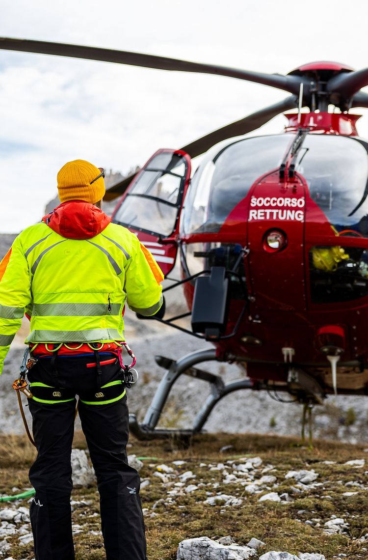 H135 Mountain Rescue H135 Mountain Rescue
