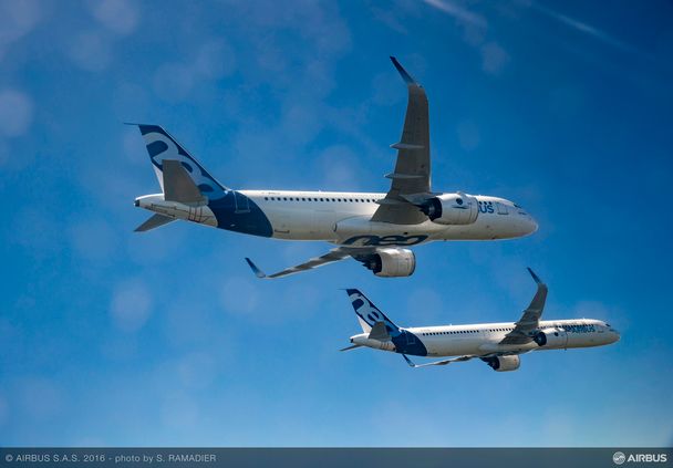 A320neo and A321neo in formation flight