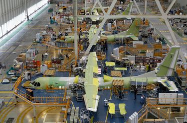 C295 - Final Assembly Line (San Pablo Sur, Seville) 2 (2) C295 - Final Assembly Line (San Pablo Sur, Seville) 2 (2)