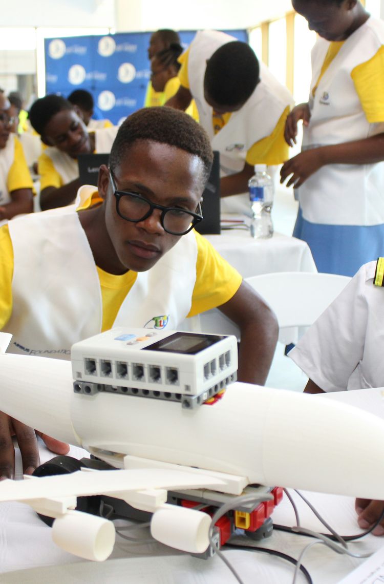 Airbus Foundation Little Engineer in Botswana Airbus Foundation Little Engineer in Botswana