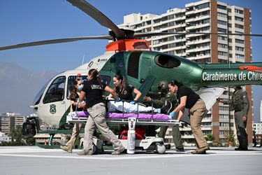 Carabineros de Chile facilitating a HEMS operation Carabineros de Chile facilitating a HEMS operation