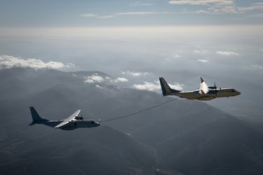 C295 - Air to Air Refuelling C295 C295 - Air to Air Refuelling C295