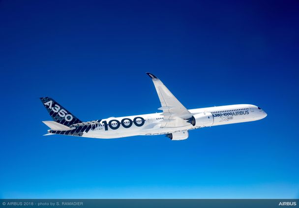 A350-1000 Airbus MSN065 in flight