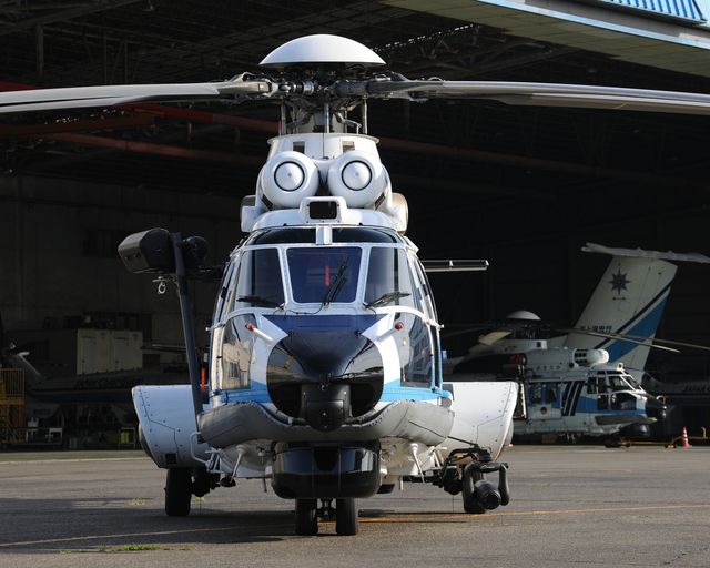 H225 da guarda costeira hangarado H225 da guarda costeira hangarado