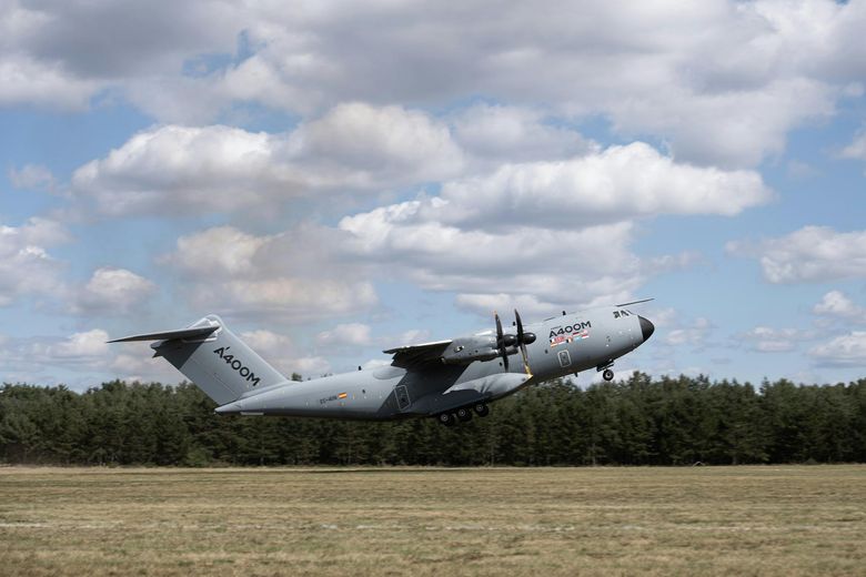 A400M Unpaved Runway Grass A400M Unpaved Runway Grass